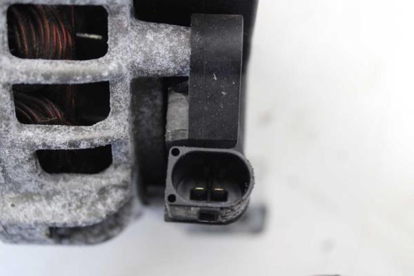 ALTERNATEUR 180AMP VOLVO D3 / D5 / 2.4D / 2.5T - Vue 3